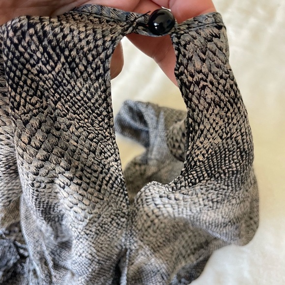 Karina Grimaldi Cold  Shoulder Silk Snake Print Dress - Picture 7 of 9